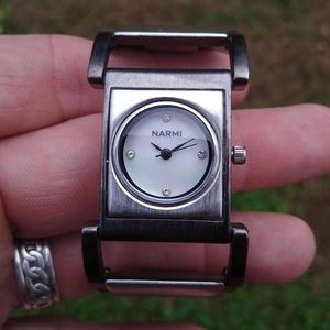 Women's Narmi Bangle Quartz Watch